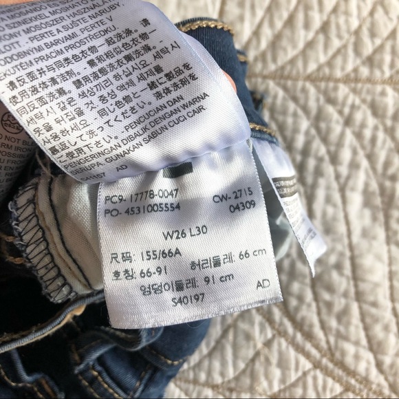 5/$35🍑LEVI’S 710 Super Skinny Medium Wash Jeans - Picture 7 of 9